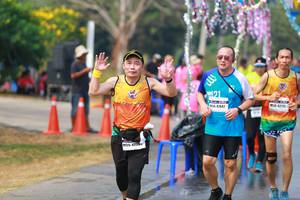 BIB: 4442, 422
                            <button type="button" onclick="openModal(9918193)" class="btn btn-primary btn-sm float-right btn-popup" data-toggle="modal" data-target=".modal-high-quality">
                        <i class="fas fa-shopping-cart"></i> Add to Cart
                    </button>
                                            <button type="button" onclick="isThisMe(9918193, true)" class="btn btn-success btn-sm float-right btn-popup btn-isme hidden" data-toggle="tooltip" data-placement="bottom" title="นี่คือรูปของคุณใช่ไหม คลิกที่นี่เพื่อเอาเข้าอัลบั้ม">
                        <i class="fas fa-plus"></i> Add to album
                    </button>
                    <button type="button" onclick="isThisMe(9918193, false)" class="btn btn-warning btn-sm float-right btn-popup btn-isnotme hidden">
                        <i class="fas fa-ban"></i> Remove from album
                    </button>